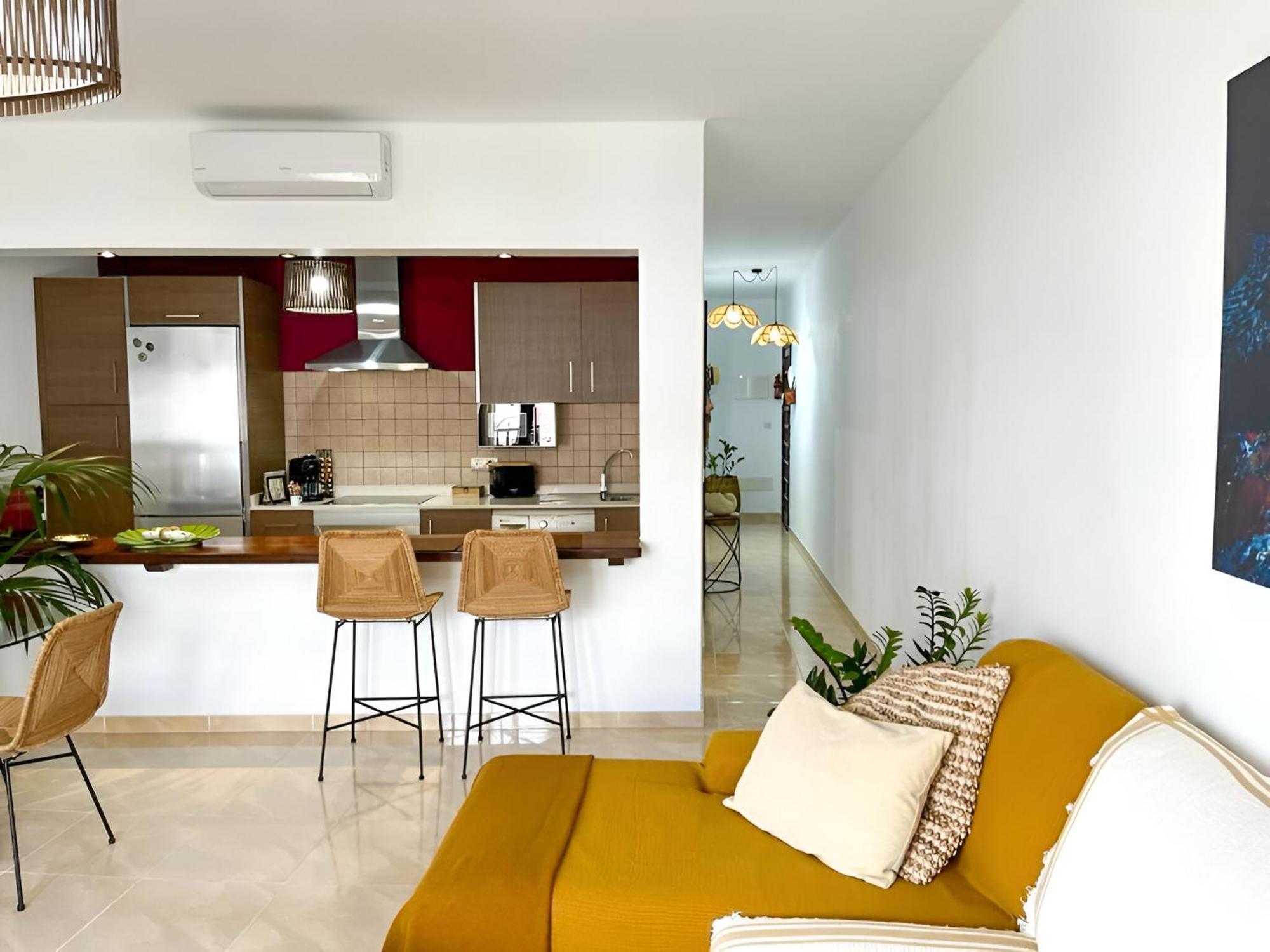 Apartamentos Mares De Lava - Puerto Del Carmen Puerto del Carmen  Bagian luar foto